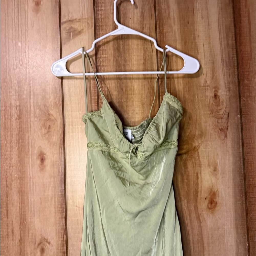 Princess Polly Emily Maxi Dress Green $74 Retail Sold Out - Picture 8 of 14